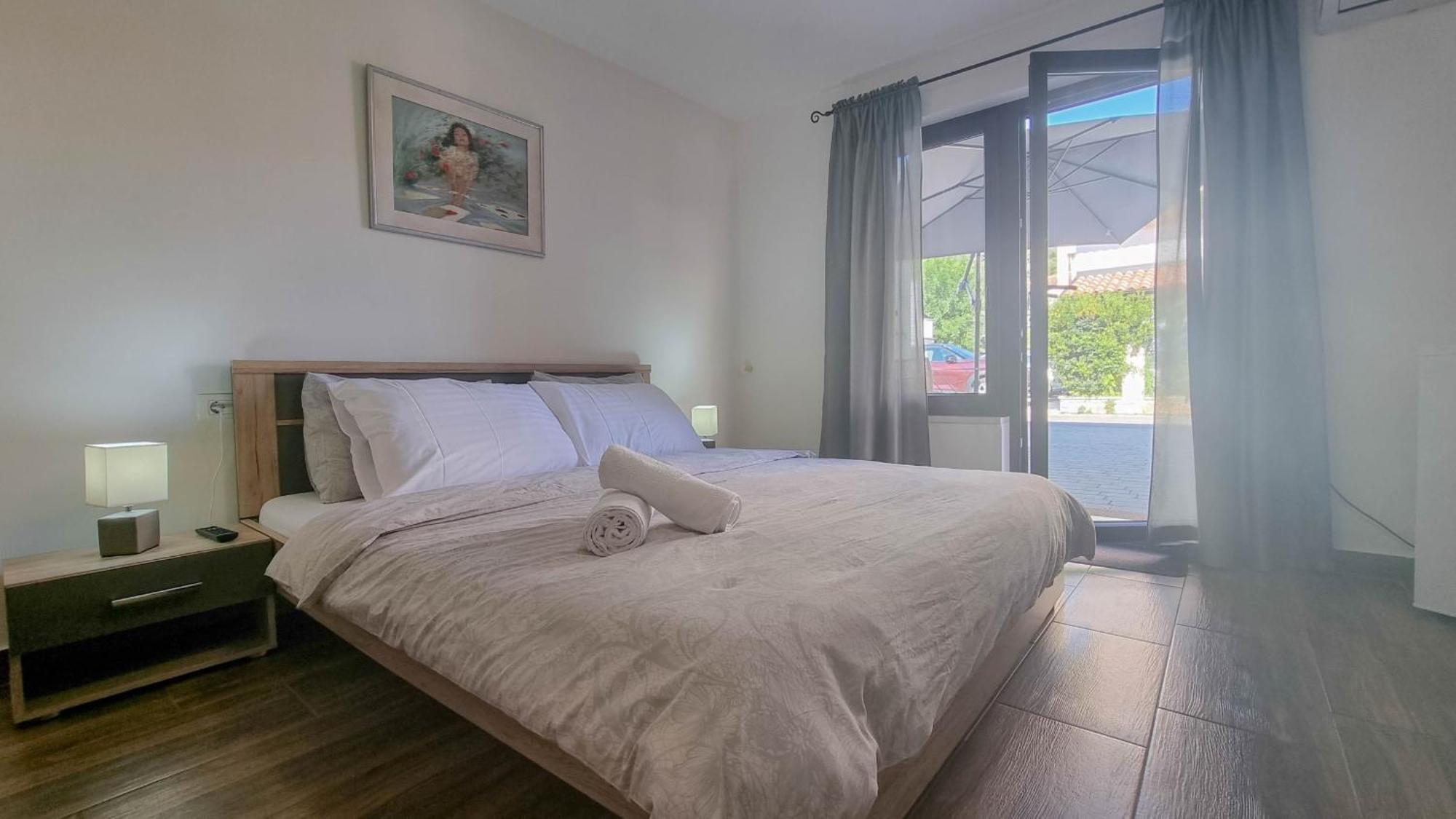 Guest House Fiore Novigrad Istria Esterno foto